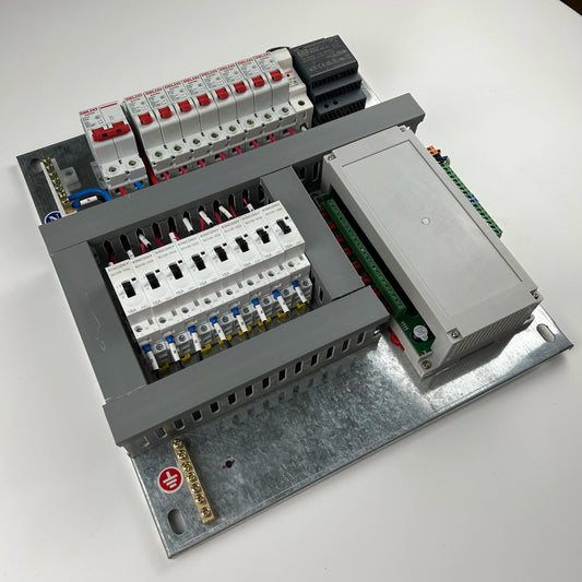 8CH Smart Electrical Distribution Panel (Tuya + Home Assistant)